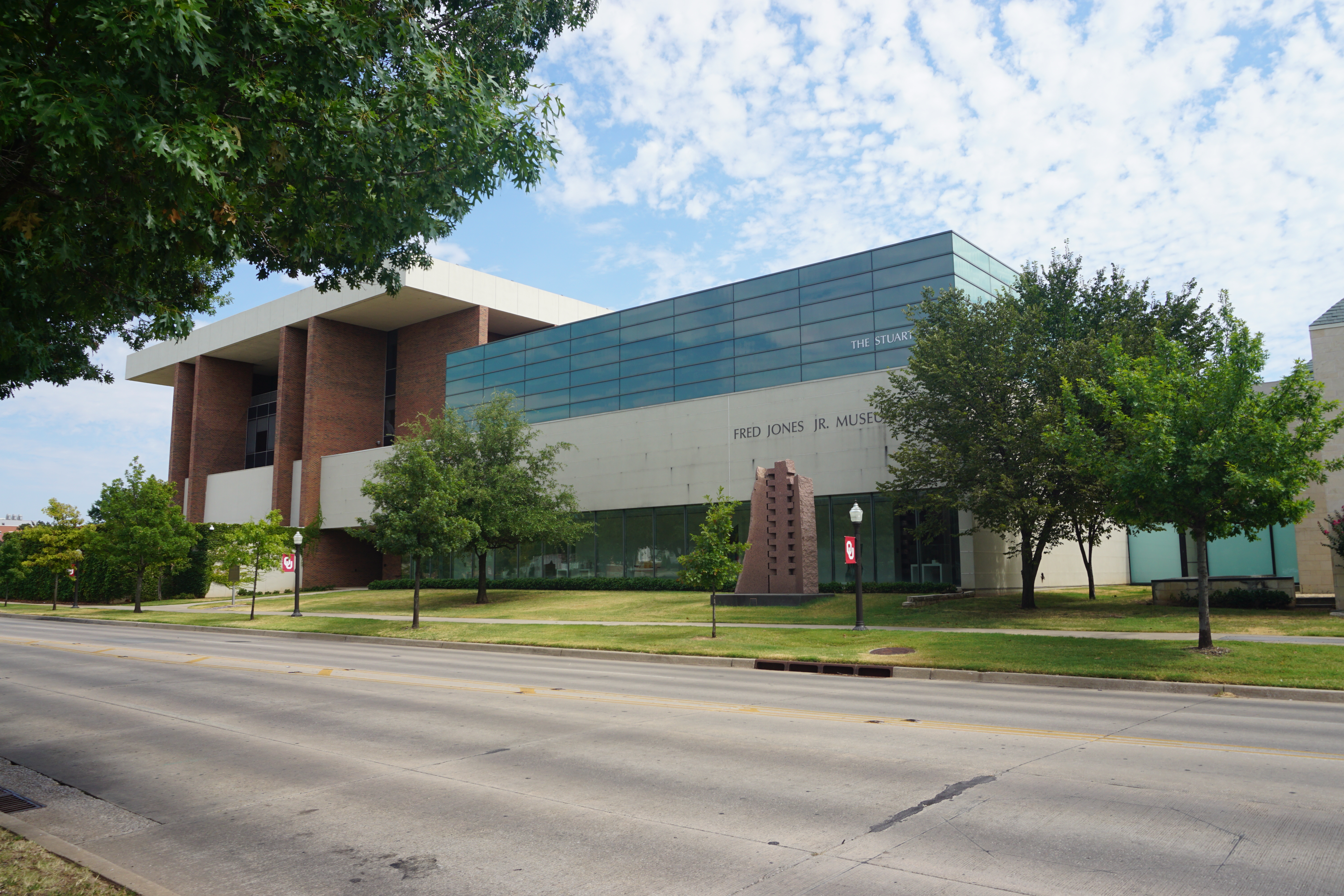 Fred Jones Jr. Museum of Art